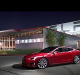 Tesla’da Dönüm Noktası: Satışlar İlk Kez Geriledi, Model S ve X Sahneye Veda Ediyor